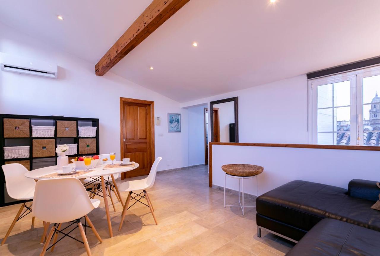 -Malagasunapts-Private Terrace Penthouse Exterior foto